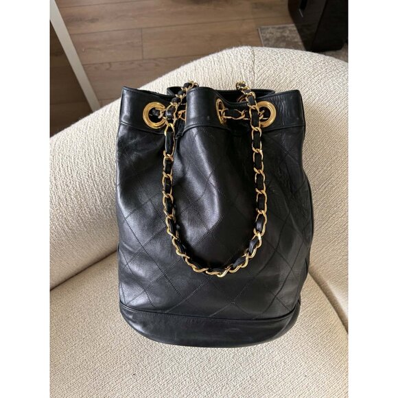 Authentic Vintage Chanel Bucket Bag Black Lambskin 24K Gold Hardware - Picture 3 of 13